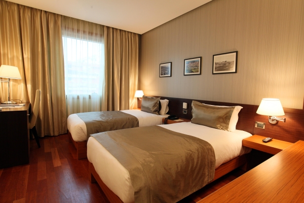 Tirana Intl Hotel & Conference Center Tirana